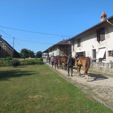 D'hotes Familiale La Jument Grise 3*