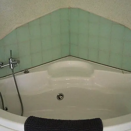 Bed and breakfast D'hotes Familiale La Jument Grise 3*